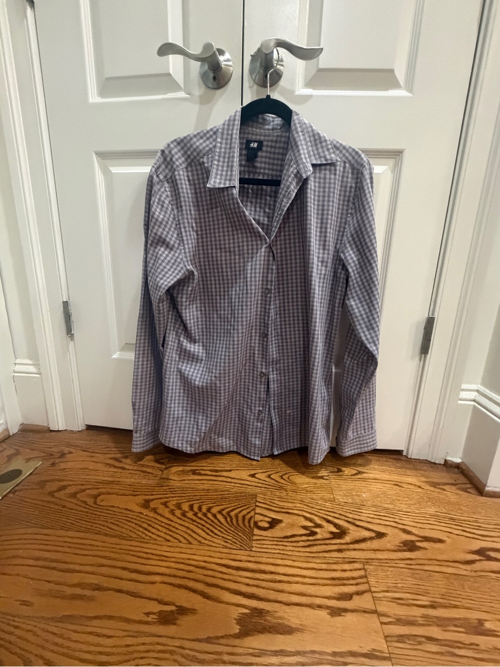 H&M Men’s Light Gray and White Checked Dress Shirt